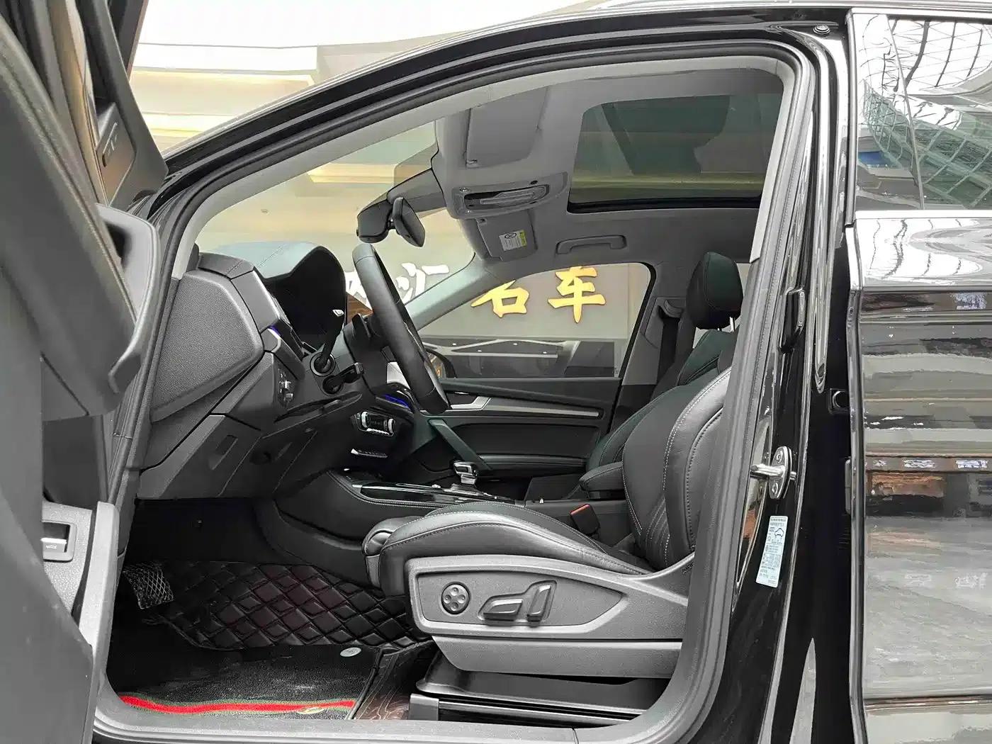 Audi Q5L 2022 40T Luxury Dynamic — миниатюра 10