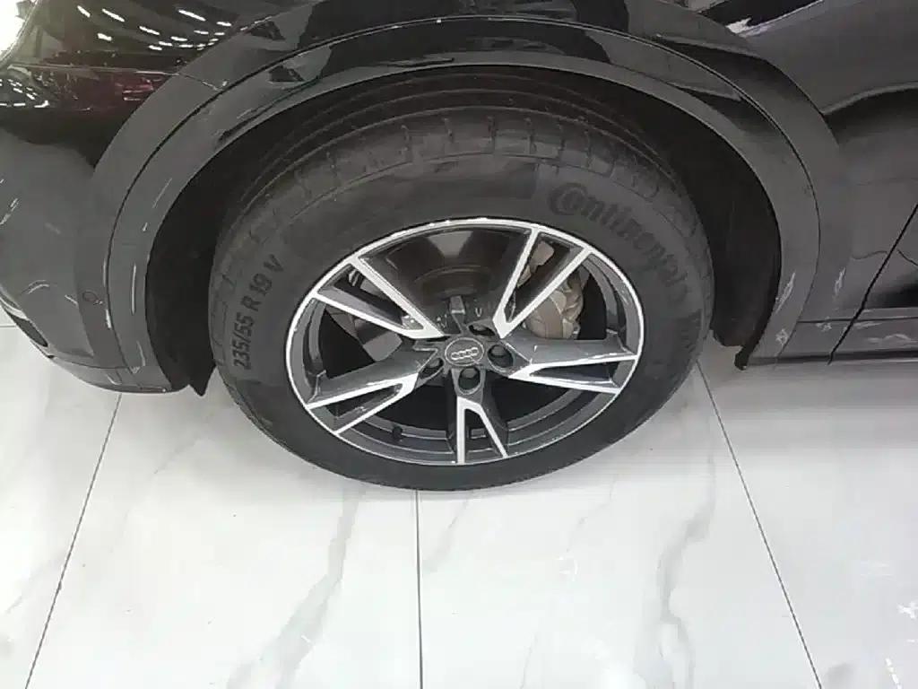 Audi Q5L 2020 45 TFSI Premium Fashion Edition — миниатюра 23