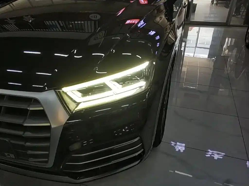 Audi Q5L 2020 45 TFSI Premium Fashion Edition — миниатюра 24