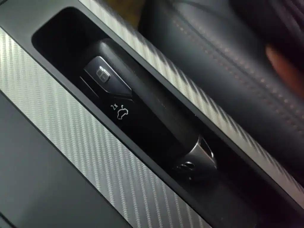 Audi Q5L 2020 45 TFSI Premium Fashion Edition — миниатюра 9