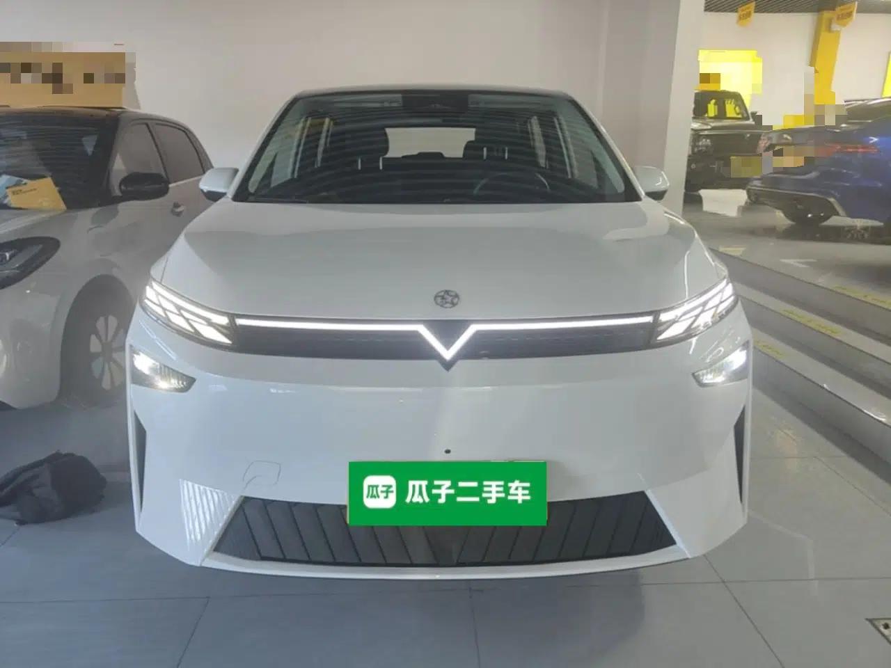 Venucia VX6 2023 520 Max — миниатюра 2