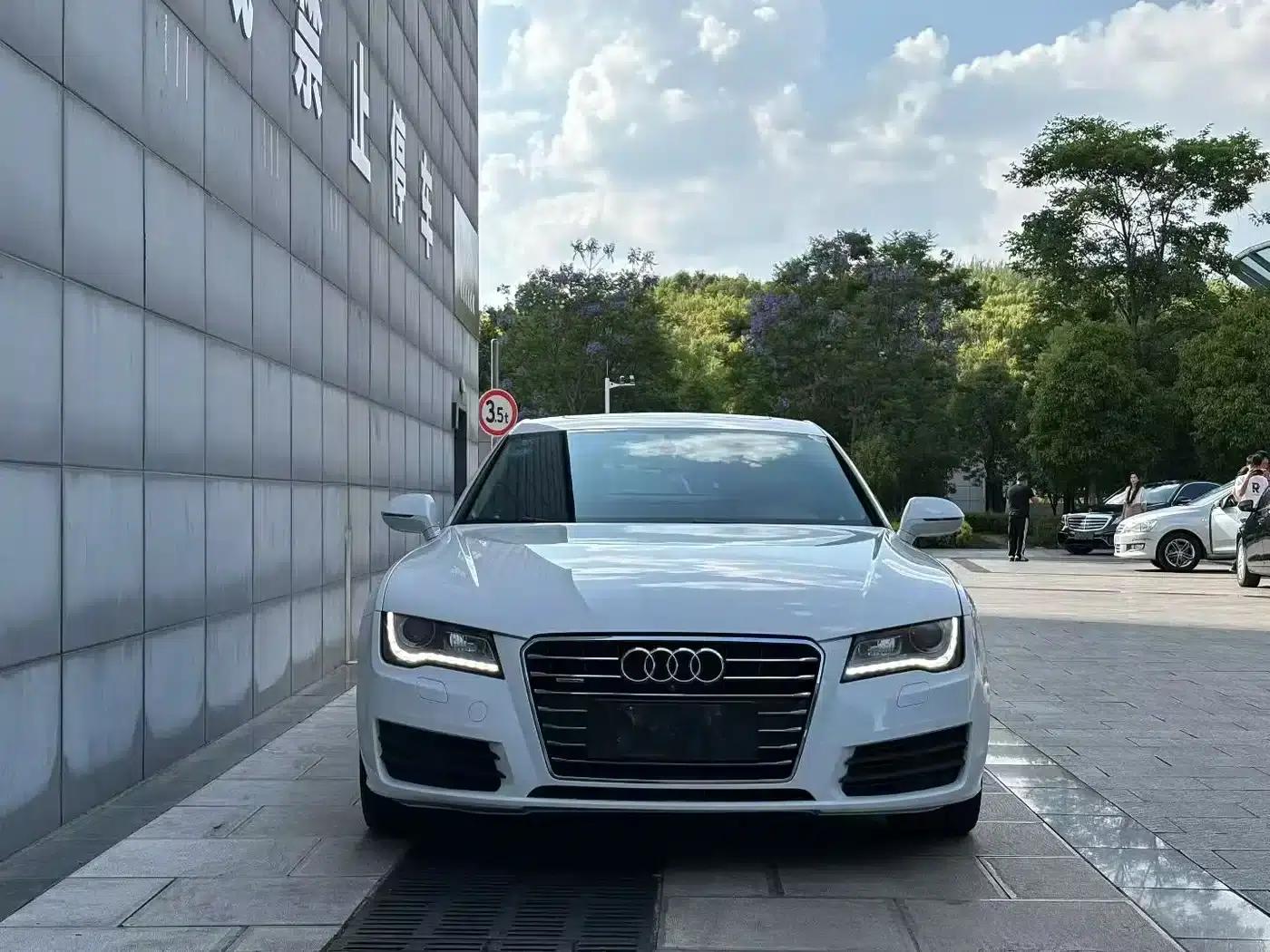 Audi A7 2014 50 TFSI quattro Comfort — миниатюра 2