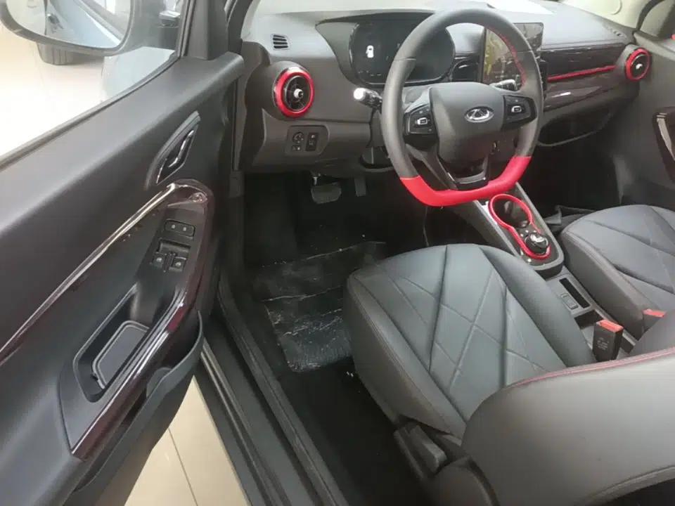 Chery QQ Little Ant 2024 Revised Version Youth Edition 251 km True Love Edition 25.05 kWh — миниатюра 18