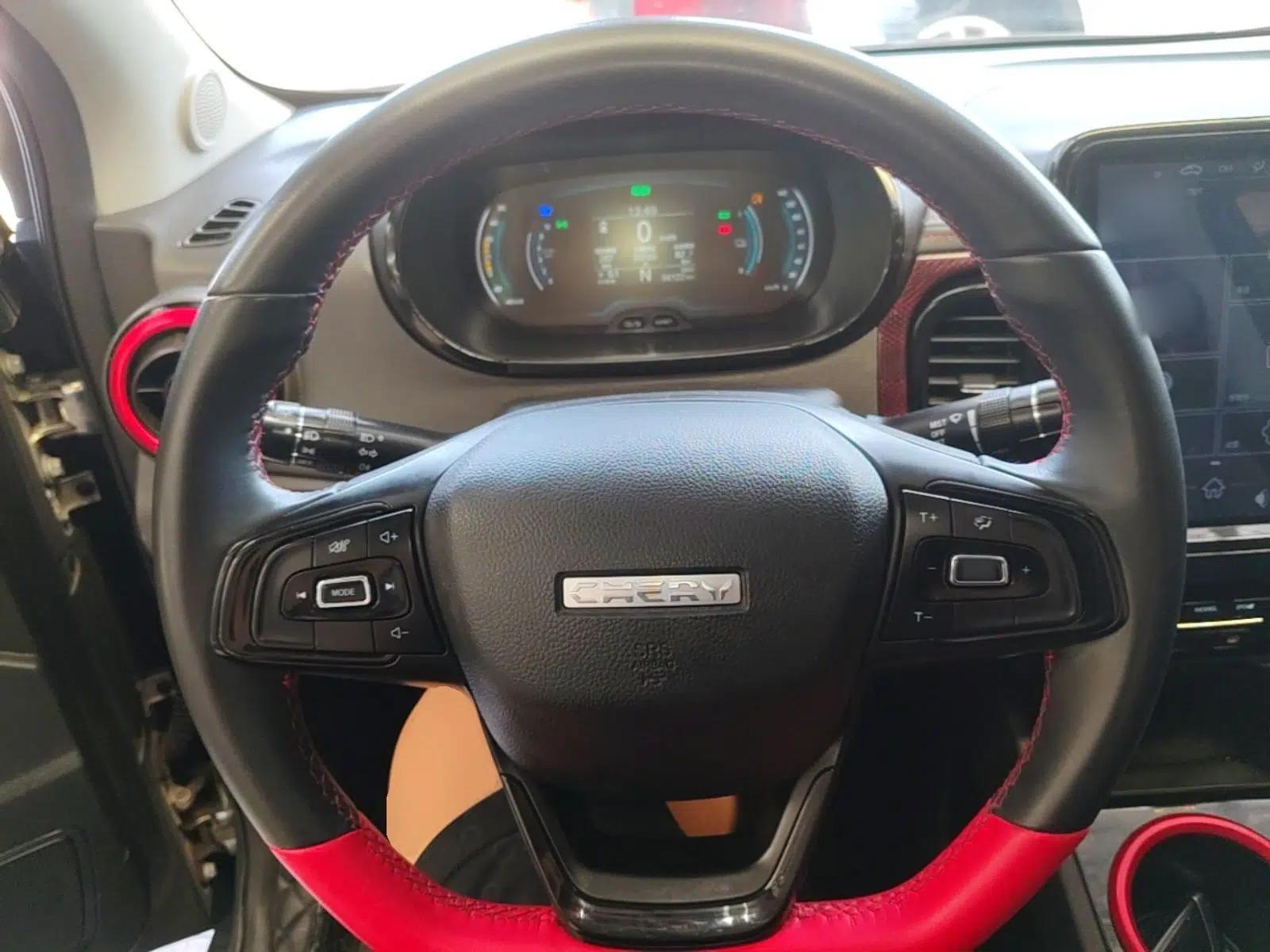Chery QQ Little Ant 2022 Revised Version Sweet Pink Edition Half-Sugar Version Lithium Iron Phosphate 30.7 kWh 30 kW 301 km — миниатюра 18