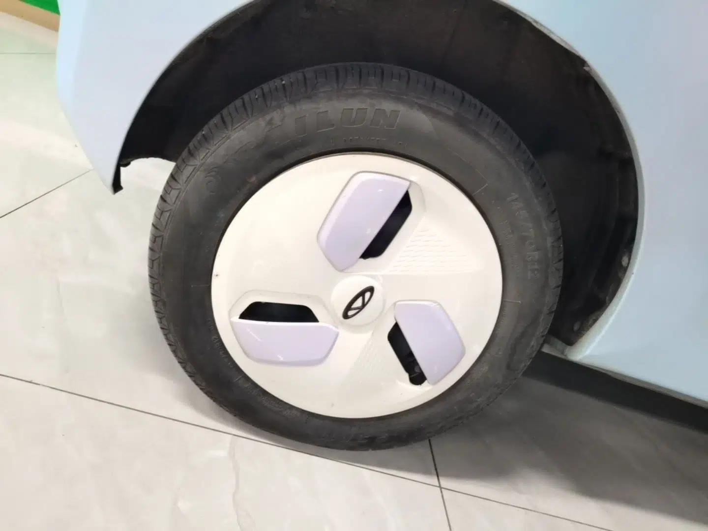Chery QQ Ice Cream 2022 170km Sundae Phosphate Lithium-Ion — миниатюра 11