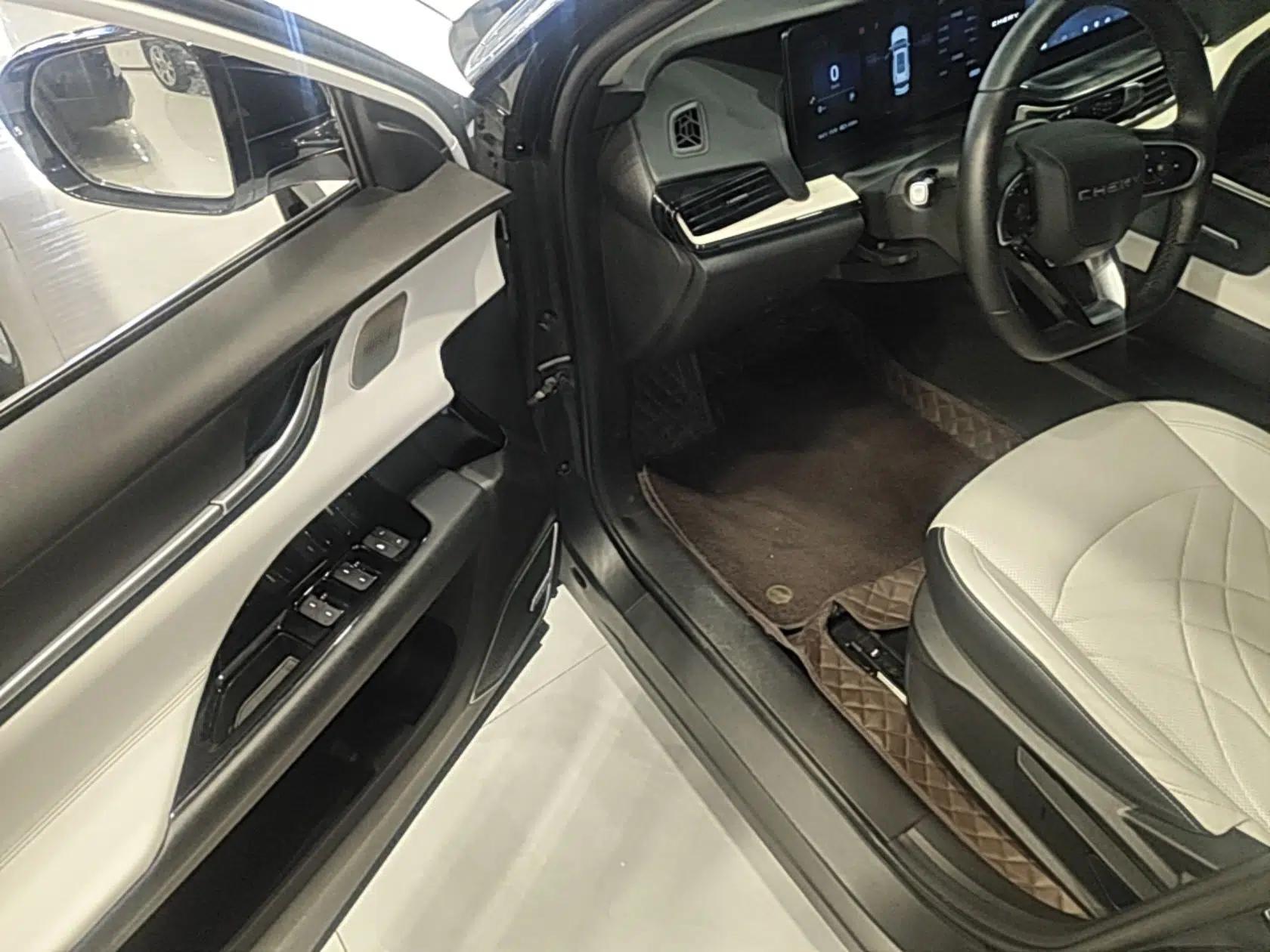 Chery New Energy eQ7 2024 512 km Leisure Edition — миниатюра 18