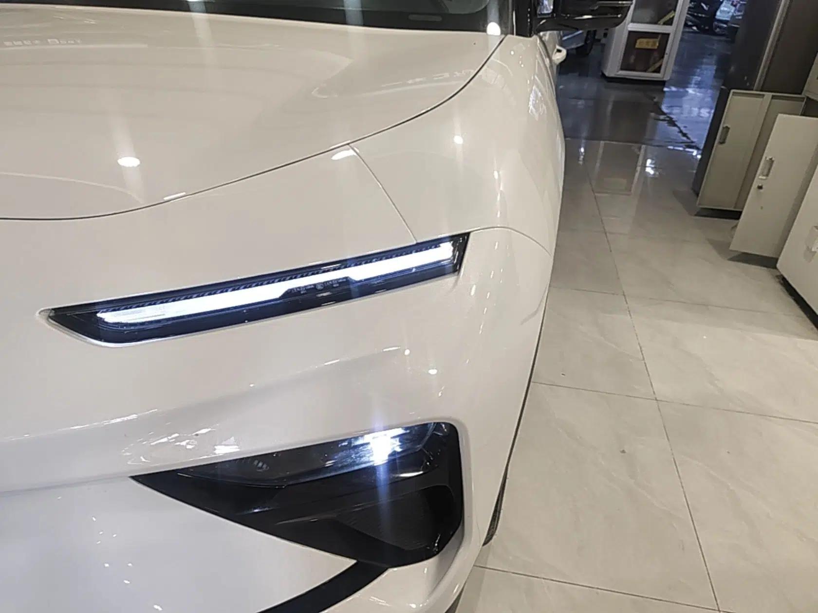 Chery New Energy eQ7 2024 512 km Leisure Edition — миниатюра 8