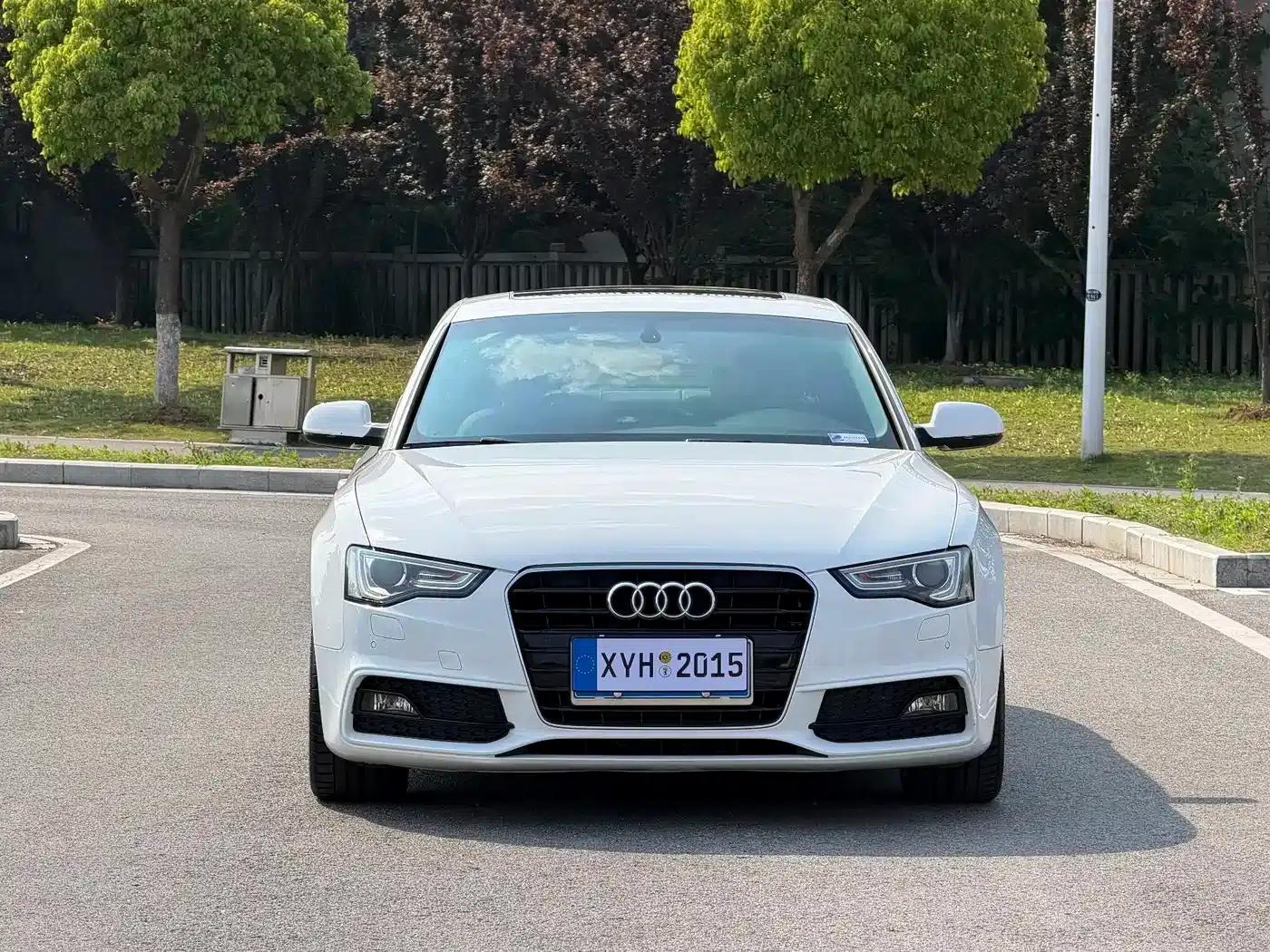 2016 Audi A5 Imported Facelift Sportback 35 TFSI Progressive Model — миниатюра 2