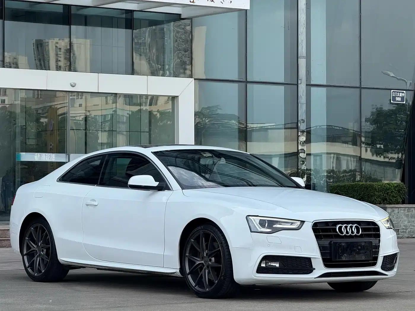2016 Audi A5 Imported Coupe 45 TFSI Comfort Model — миниатюра 3