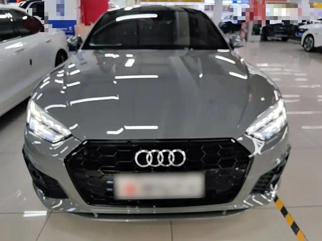 2022 Audi A5 Sportback 40 TFSI (Imported) - Fashionable and Elegant Model — миниатюра 3