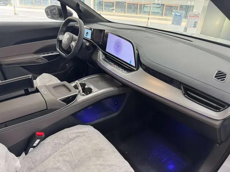 Hongqi Tiangong 08 2025 Model 605 Rear-Wheel Drive Pioneer Edition — миниатюра 7