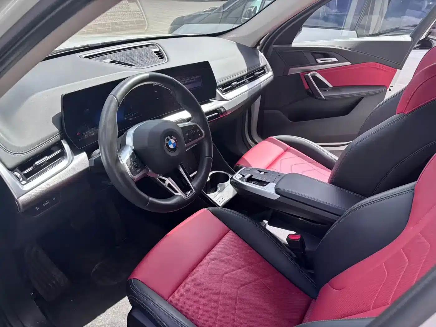 2024 BMW X1 sDrive25Li M Sport Package — миниатюра 2