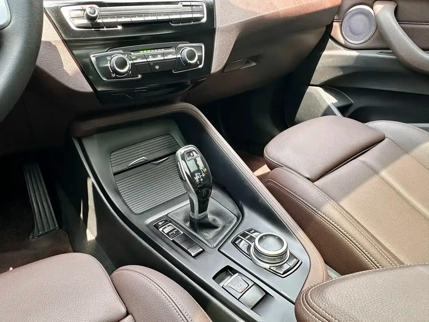 BMW X1 2020 sDrive20Li Fashion Edition — миниатюра 14