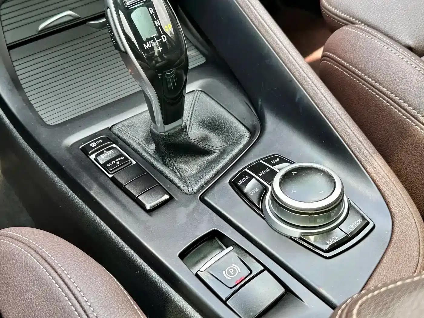 BMW X1 2020 sDrive20Li Fashion Edition — миниатюра 15
