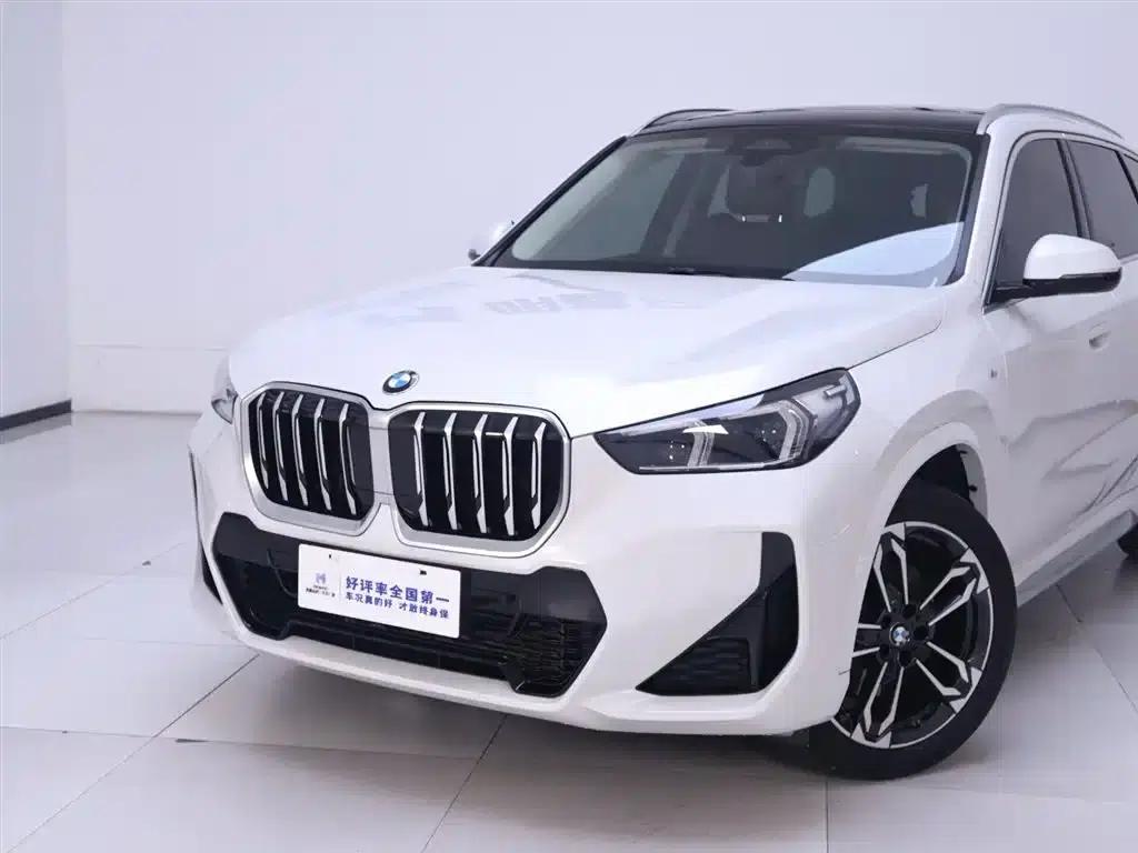 BMW X1 2023 sDrive25Li M Sport Package — миниатюра 3