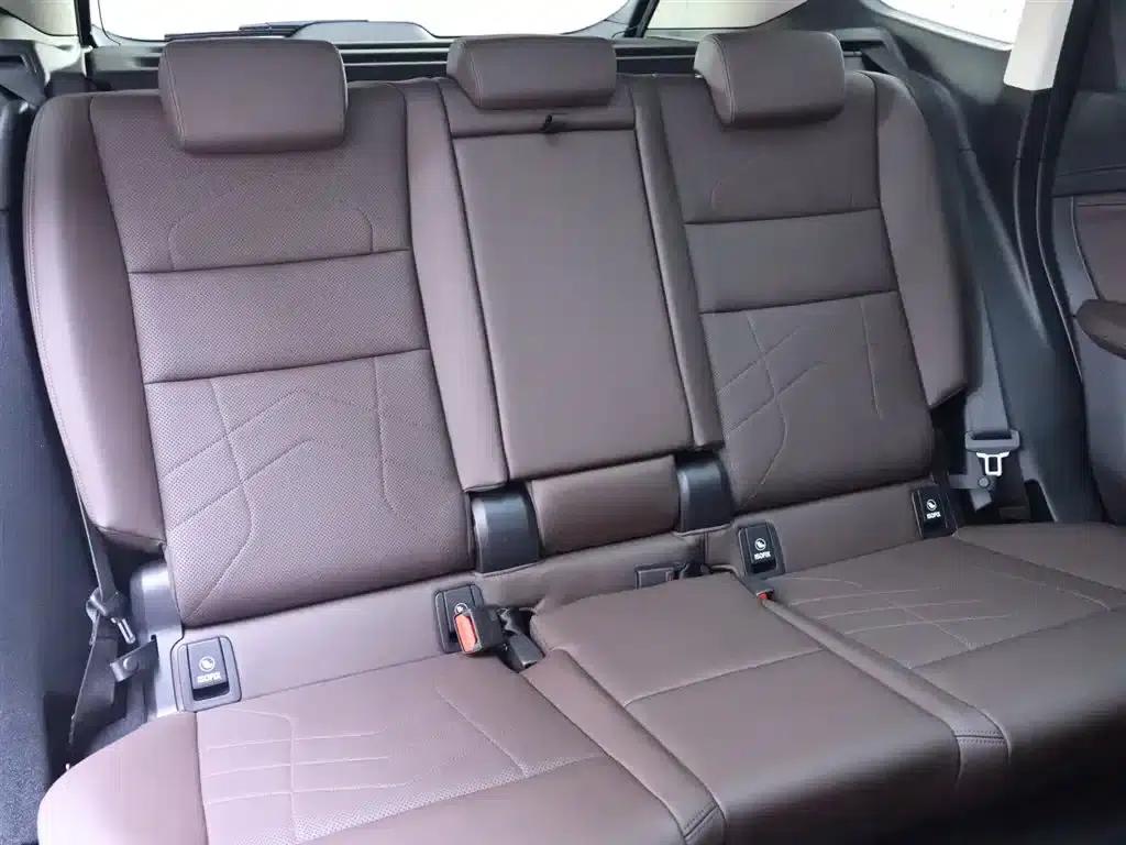 BMW X1 2023 sDrive25Li M Sport Package — миниатюра 23