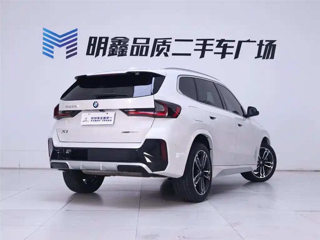 BMW X1 2023 sDrive25Li M Sport Package — миниатюра 7
