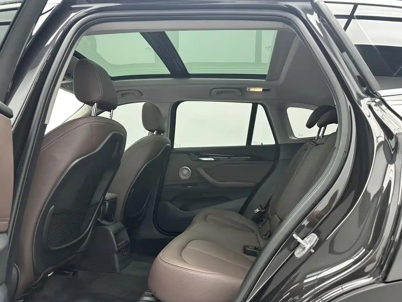 BMW X1 2022 sDrive20Li Fashion Edition — миниатюра 6