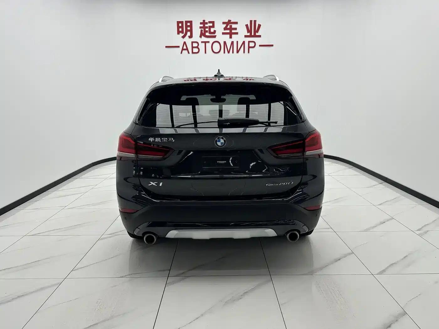 BMW X1 2022 sDrive20Li Fashion Edition — миниатюра 10