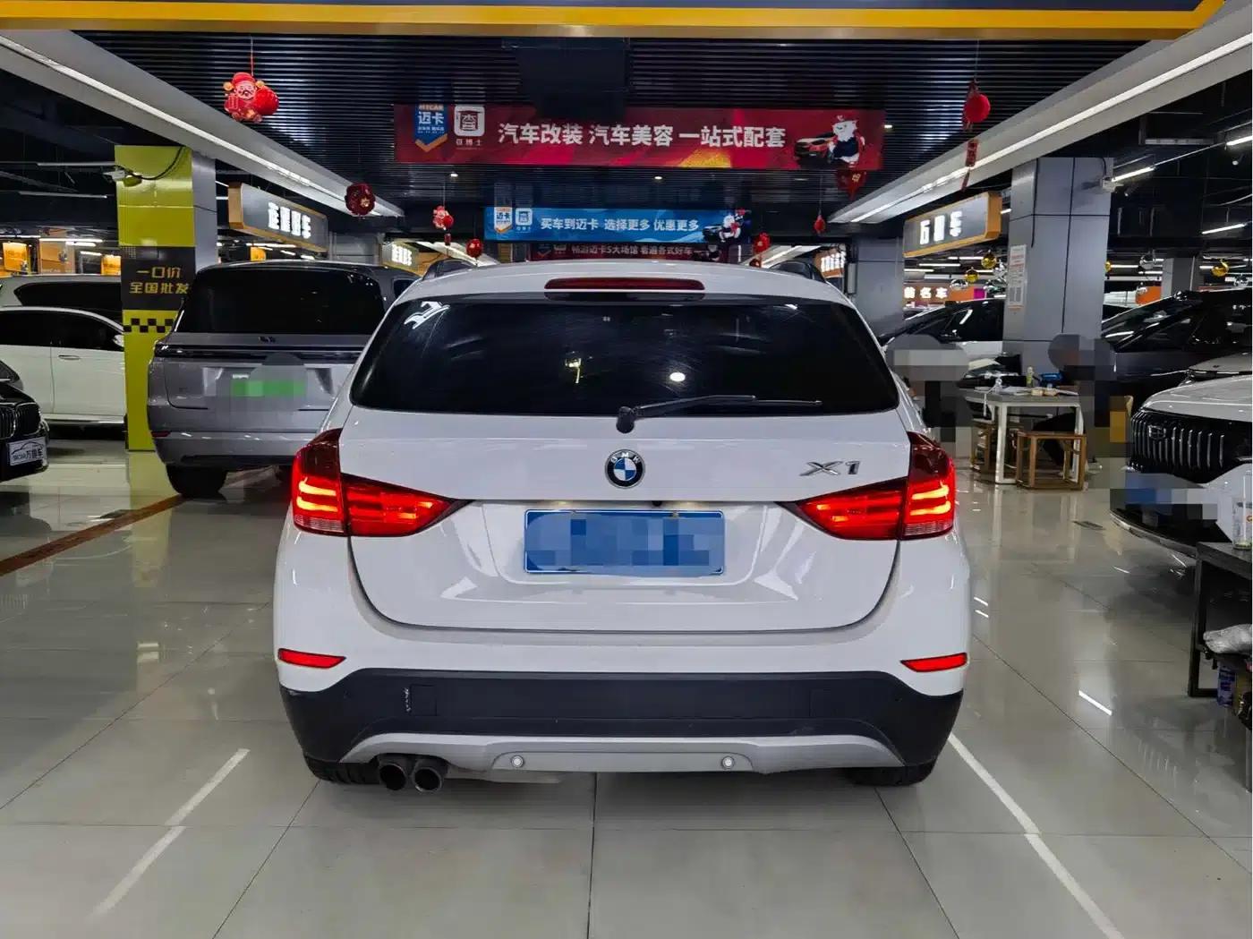 BMW X1 2015 sDrive18i Fashion Upgrade Edition — миниатюра 5