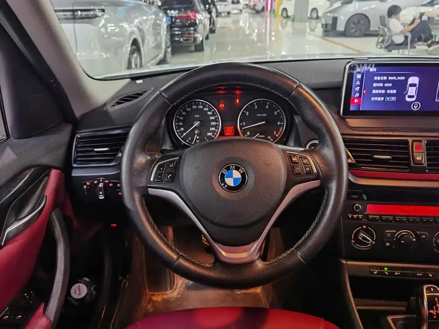 BMW X1 2015 sDrive18i Fashion Upgrade Edition — миниатюра 9