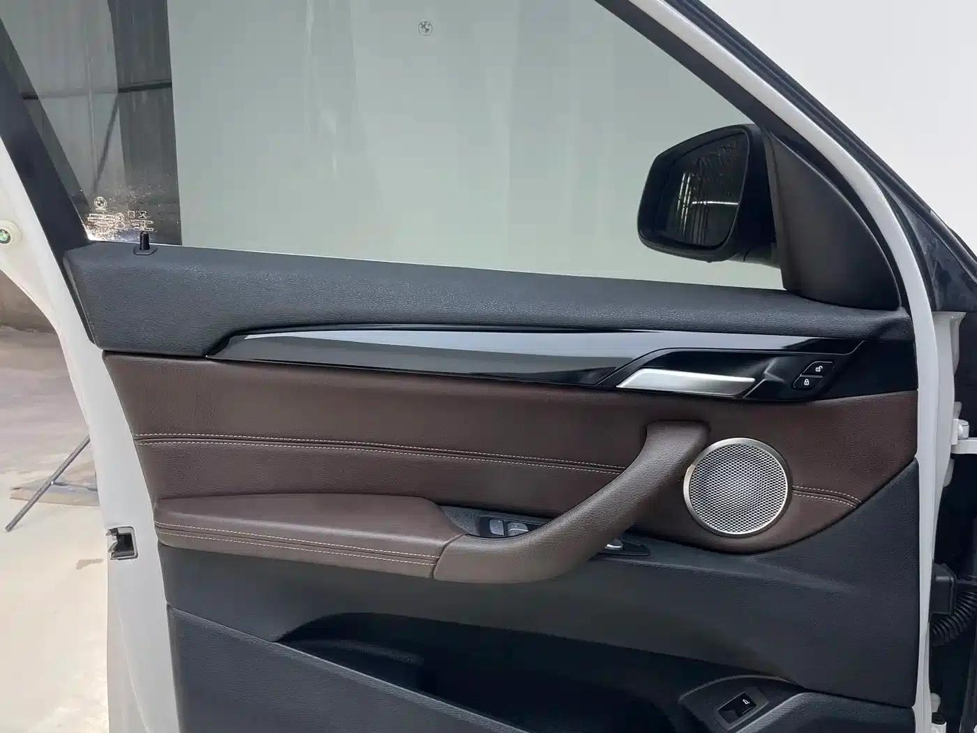 BMW X1 2022 sDrive20Li Fashion Edition — миниатюра 21