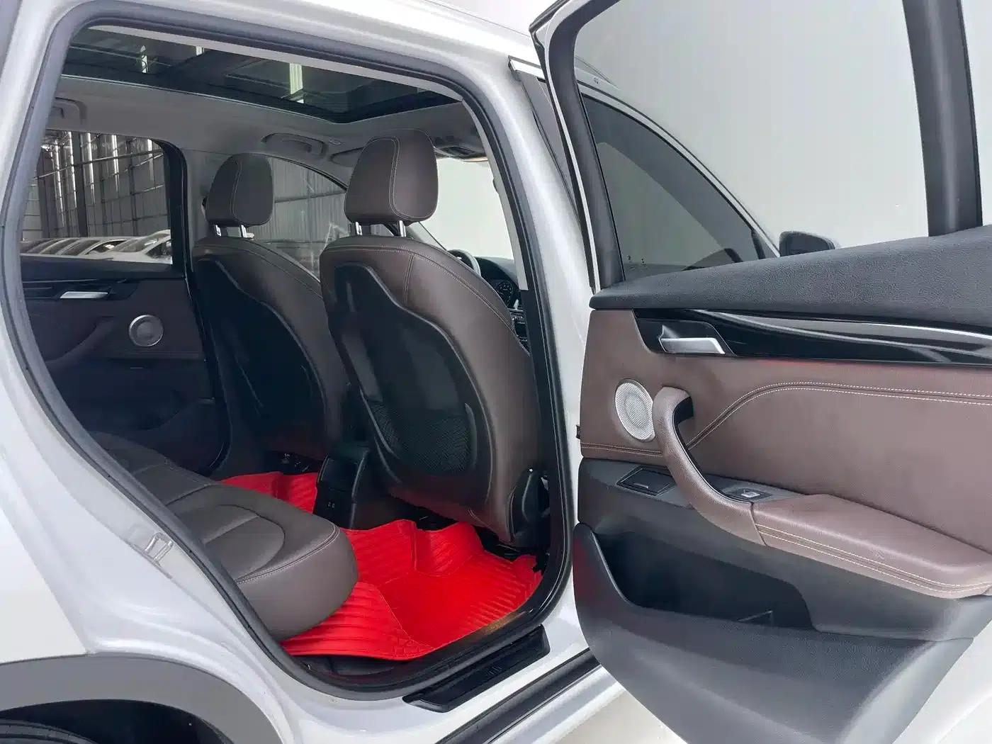 BMW X1 2022 sDrive20Li Fashion Edition — миниатюра 28