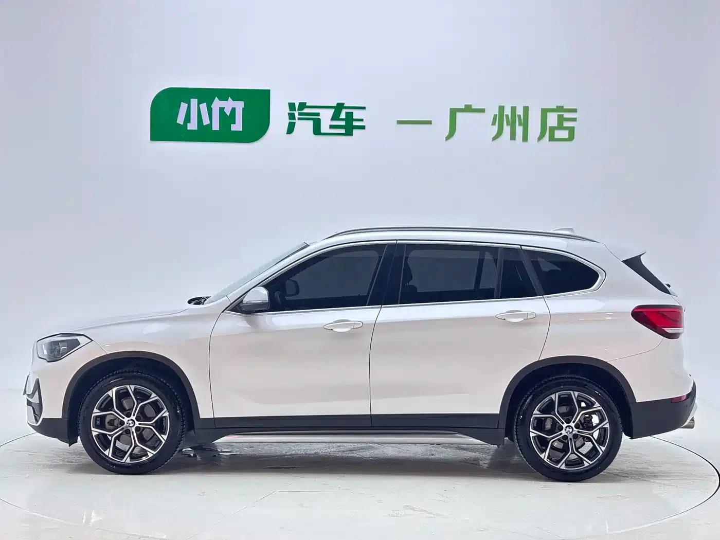 BMW X1 2022 sDrive20Li Fashion Edition — миниатюра 8