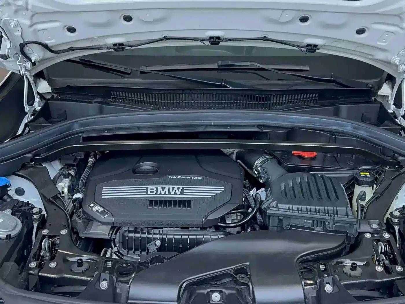 BMW X1 2022 sDrive20Li Premium — миниатюра 18