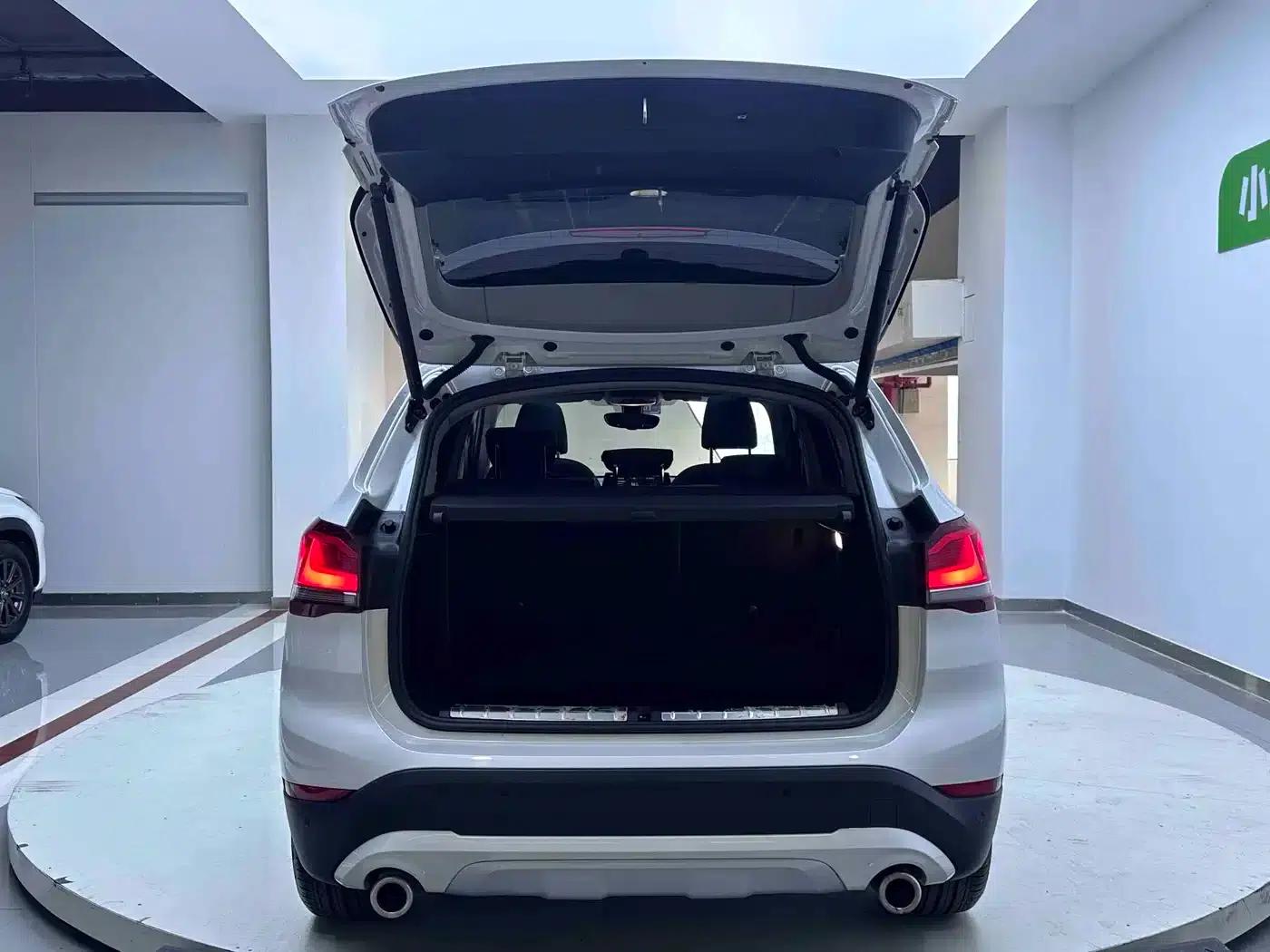 BMW X1 2022 sDrive20Li Premium — миниатюра 19