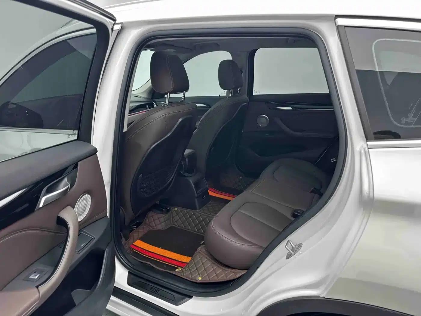 BMW X1 2022 sDrive20Li Fashion Edition — миниатюра 12