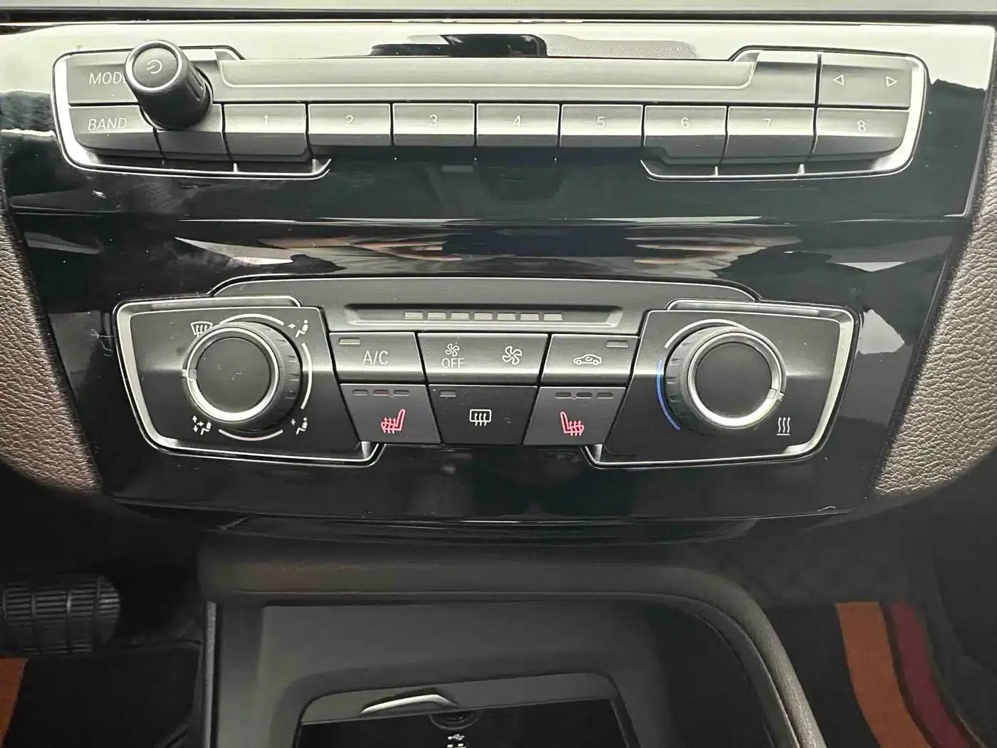 BMW X1 2022 sDrive20Li Fashion Edition — миниатюра 15