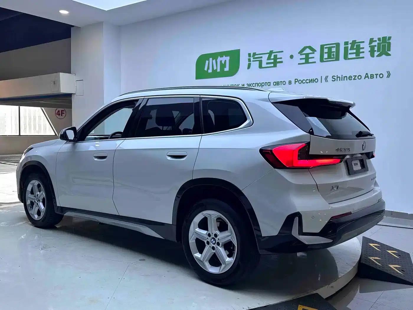 2023 BMW X1 sDrive20Li X Design Package — миниатюра 3