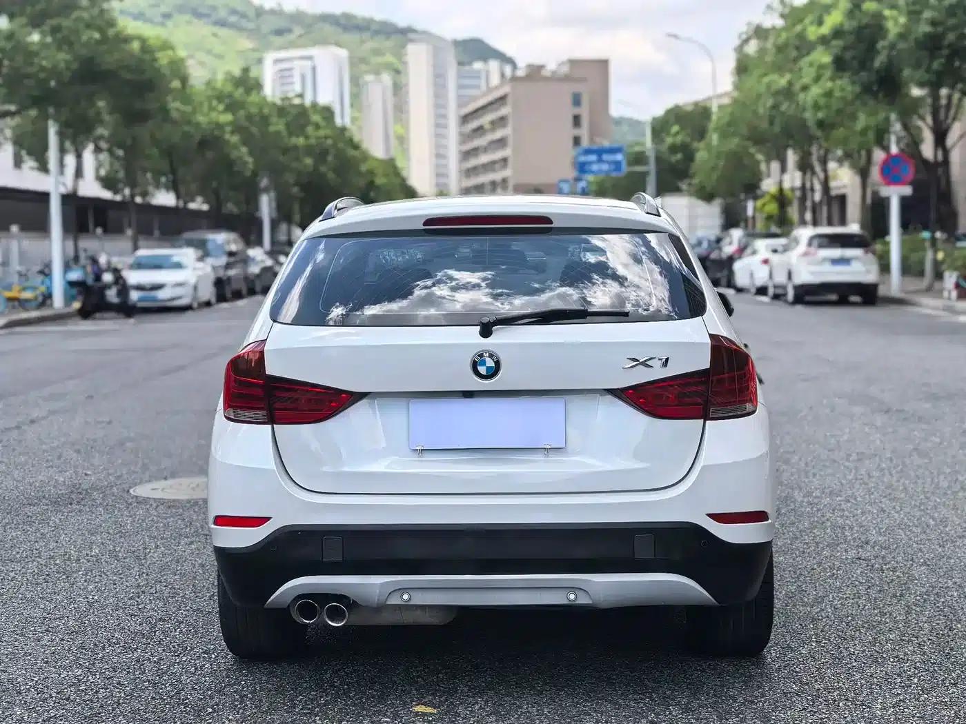BMW X1 2015 sDrive18i Fashion Upgrade Edition — миниатюра 6
