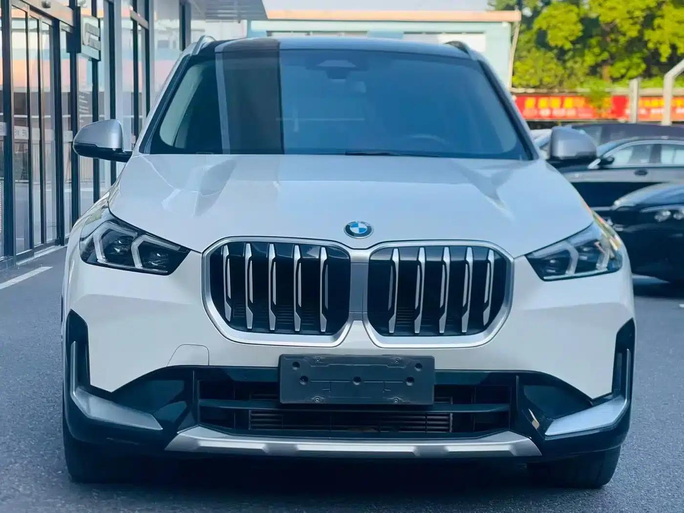 2023 BMW X1 sDrive25Li X Design Package — миниатюра 3