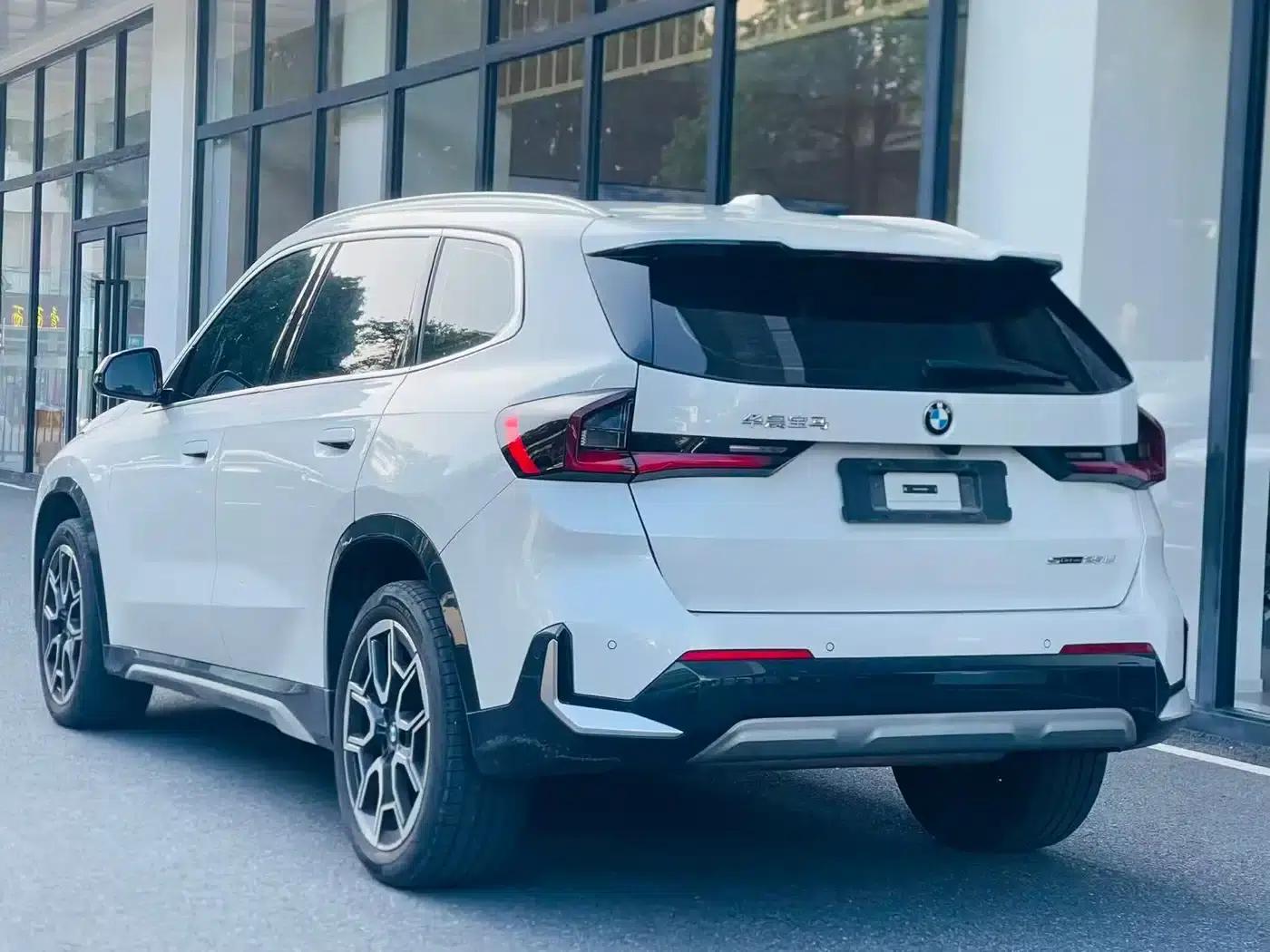 2023 BMW X1 sDrive25Li X Design Package — миниатюра 5