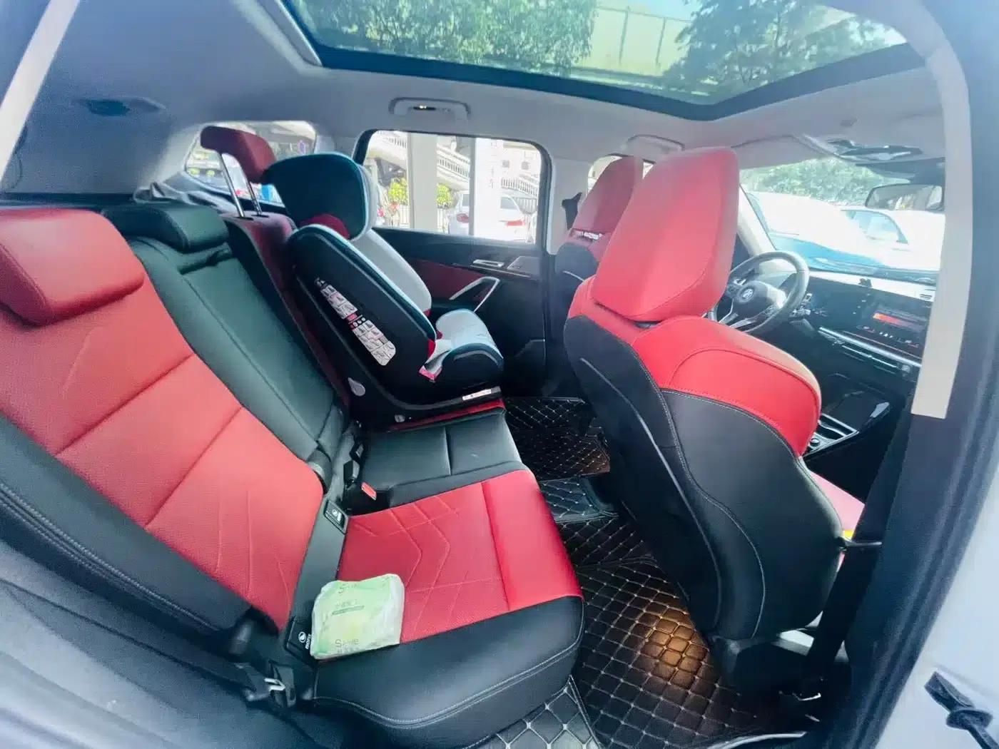 2023 BMW X1 sDrive25Li X Design Package — миниатюра 8