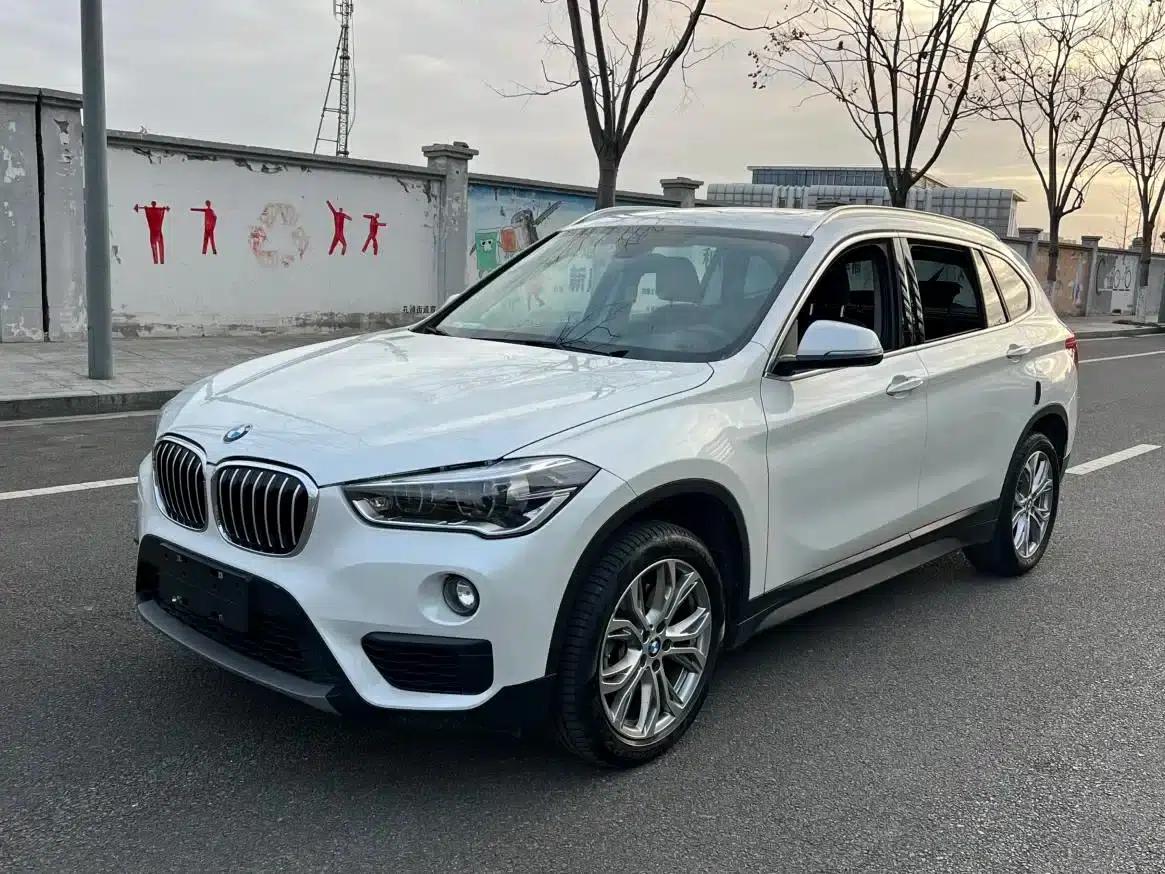 BMW X1 2019 sDrive20Li Leading Edition — миниатюра 1