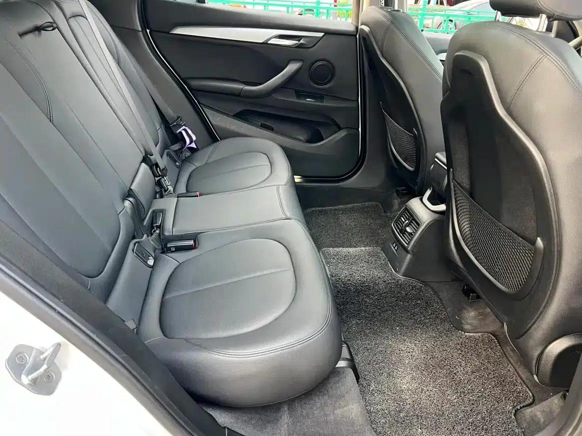 BMW X1 2019 sDrive20Li Leading Edition — миниатюра 11