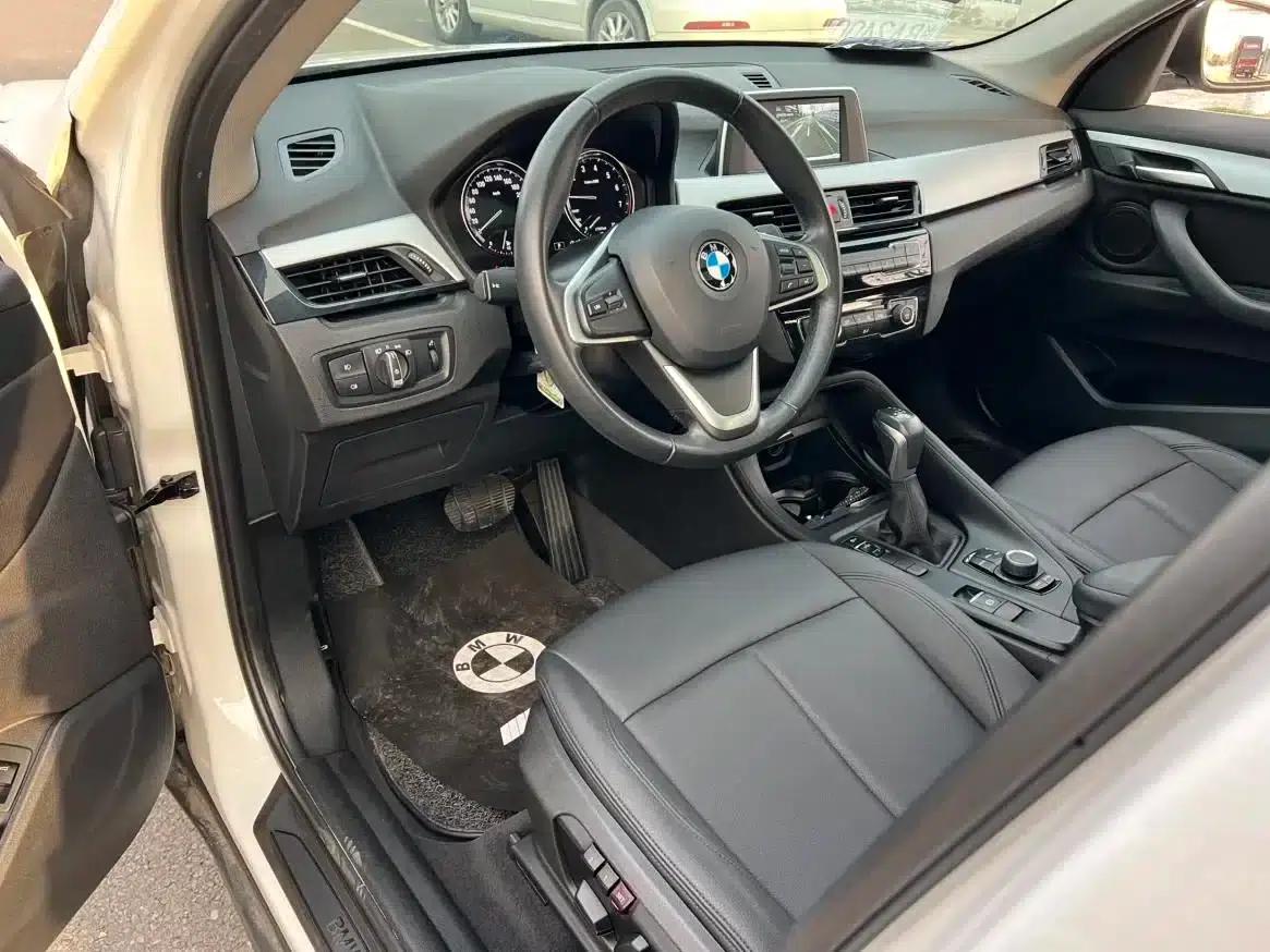 BMW X1 2019 sDrive20Li Leading Edition — миниатюра 9