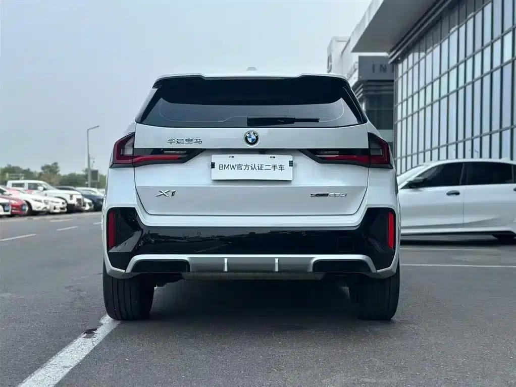 BMW X1 2023 sDrive25Li M Sport Package — миниатюра 16