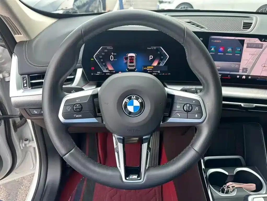 BMW X1 2023 sDrive25Li M Sport Package — миниатюра 9