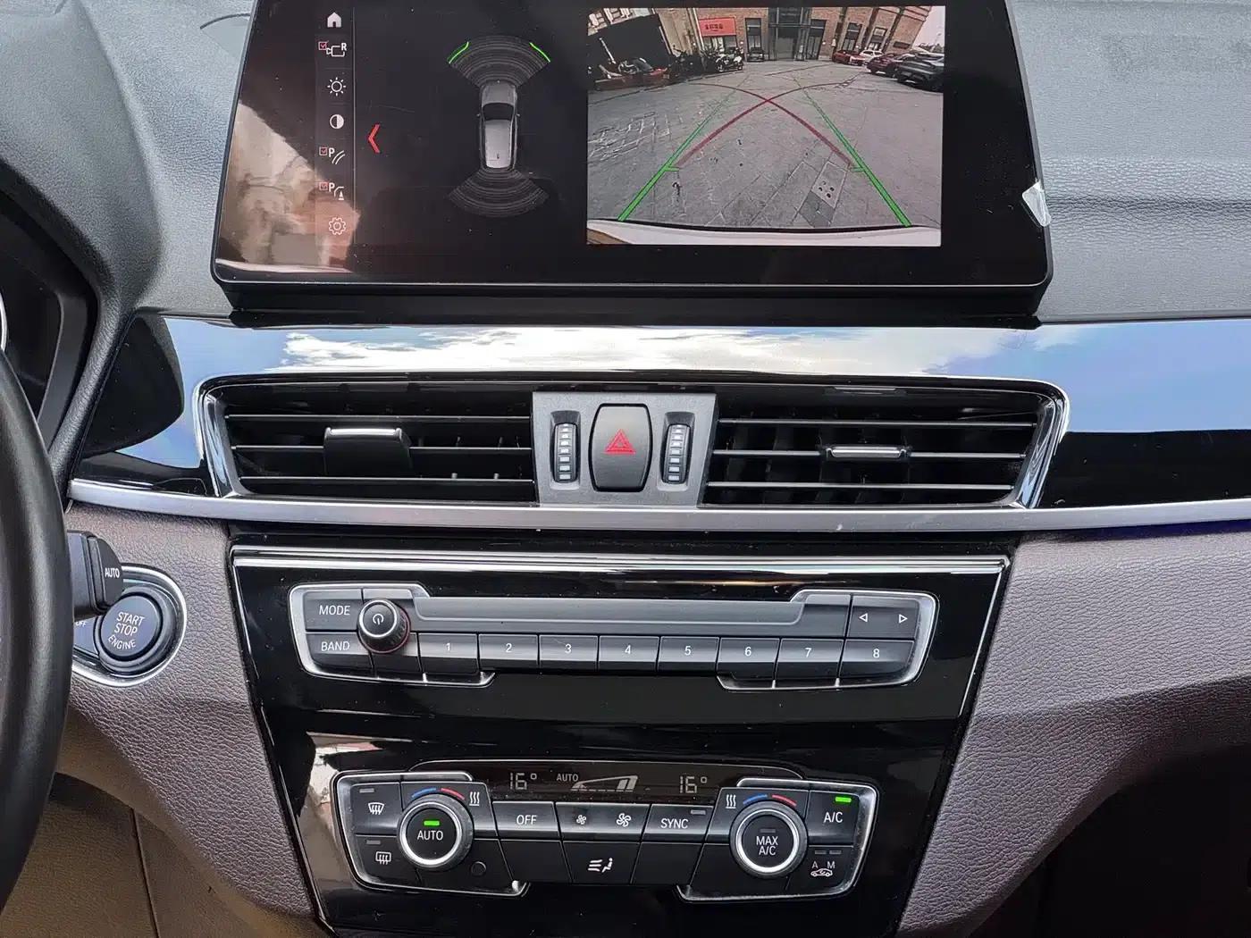 BMW X1 2022 sDrive25Li Leading Edition — миниатюра 12