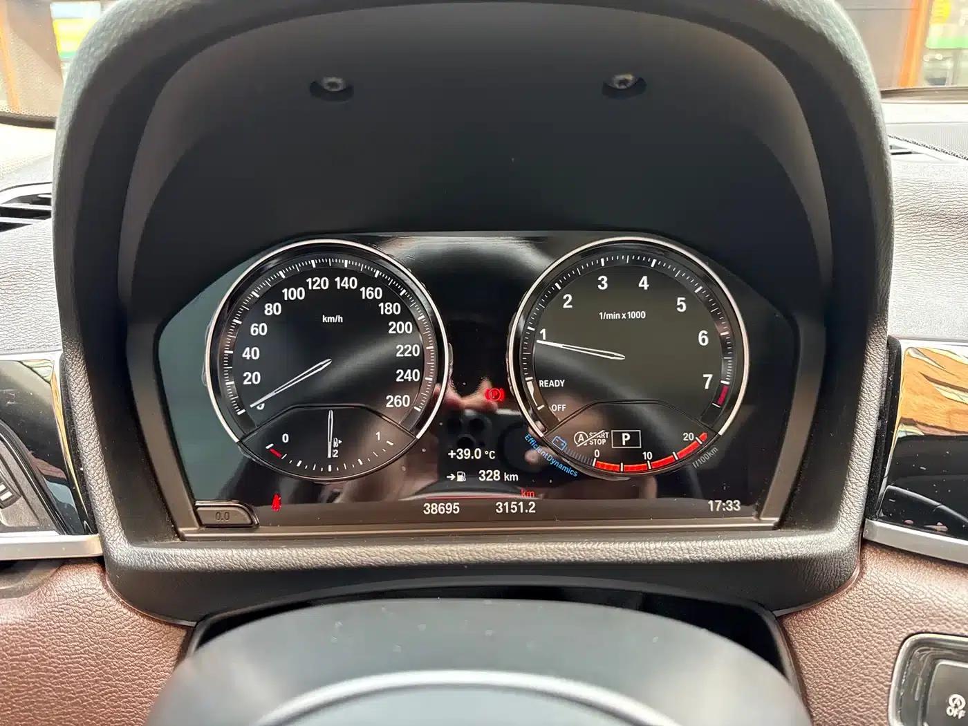 BMW X1 2022 sDrive25Li Leading Edition — миниатюра 21