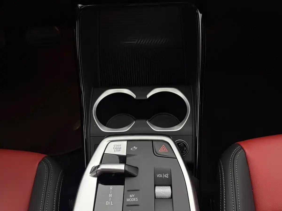 2023 BMW X1 sDrive20Li X Design Package — миниатюра 11