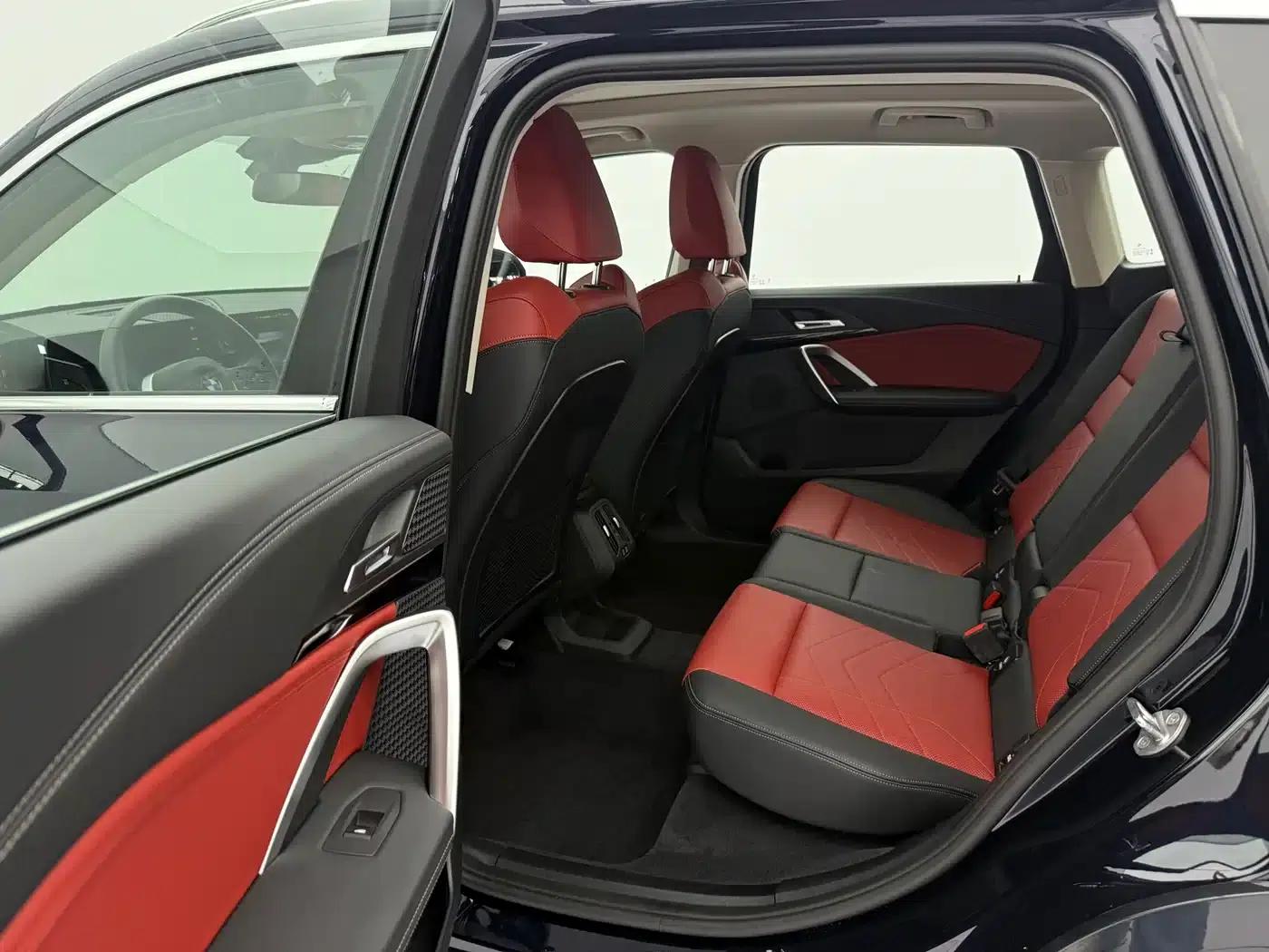 2023 BMW X1 sDrive20Li X Design Package — миниатюра 14