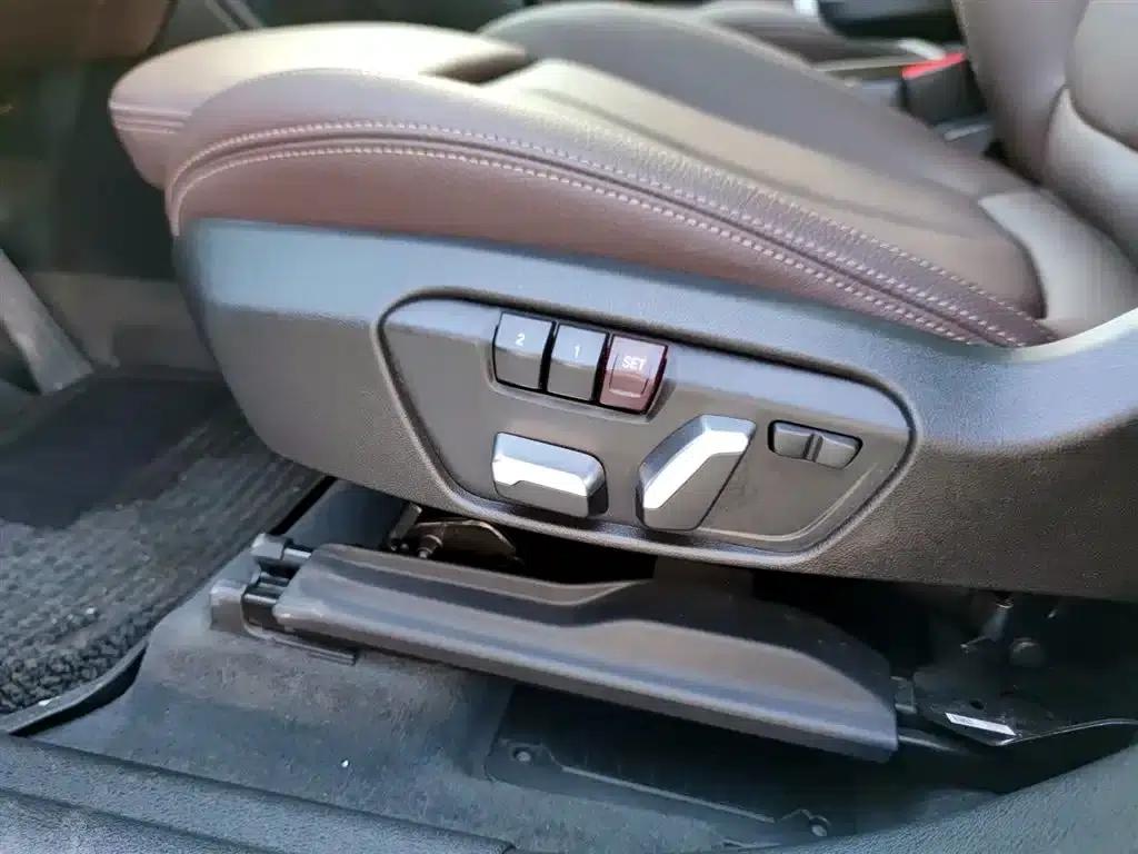 BMW X1 2022 sDrive25Li Leading Edition — миниатюра 16