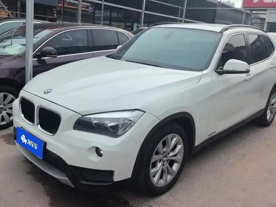 BMW X1 2013 sDrive18i Leading Edition — миниатюра 1