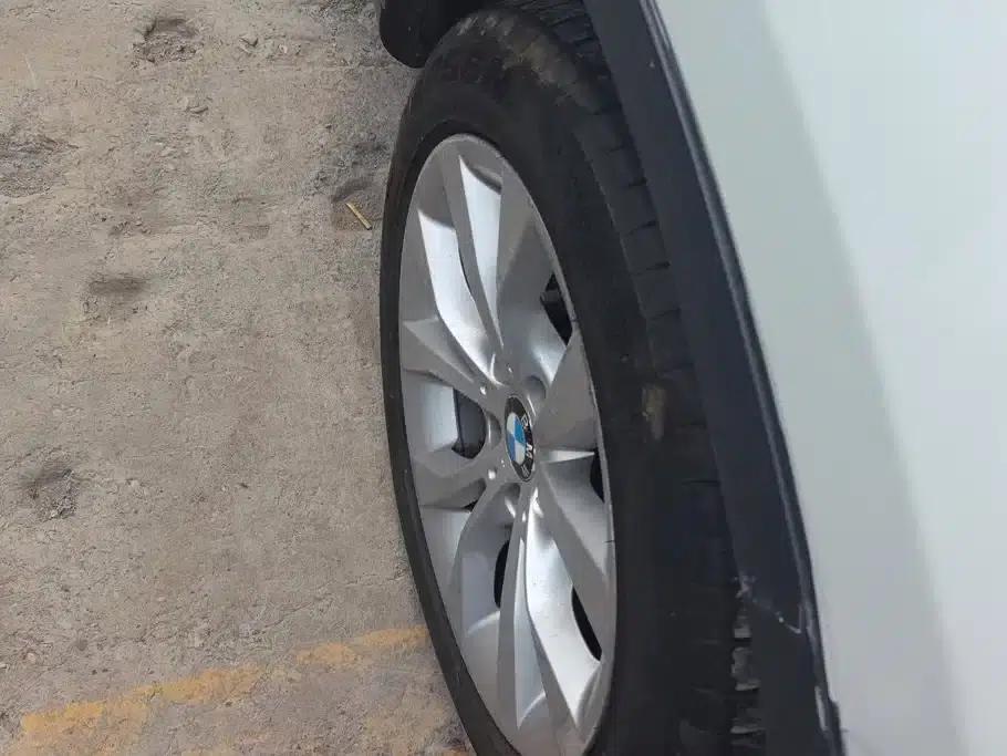 BMW X1 2013 sDrive18i Leading Edition — миниатюра 6