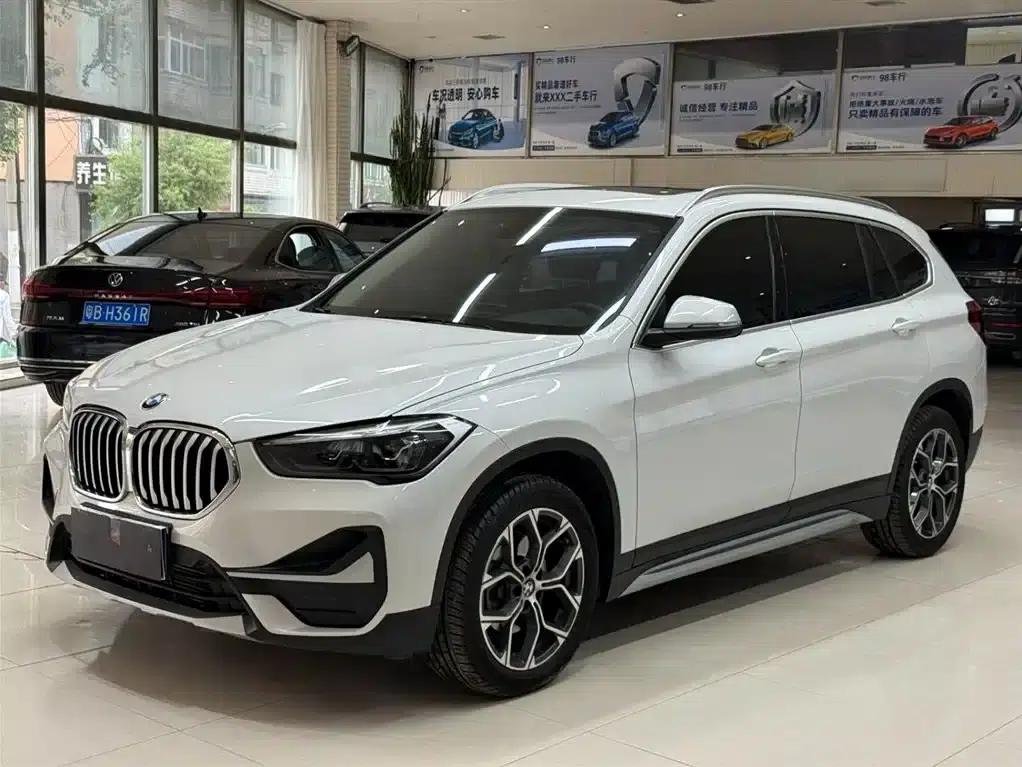 BMW X1 2022 sDrive20Li Fashion Edition — миниатюра 1